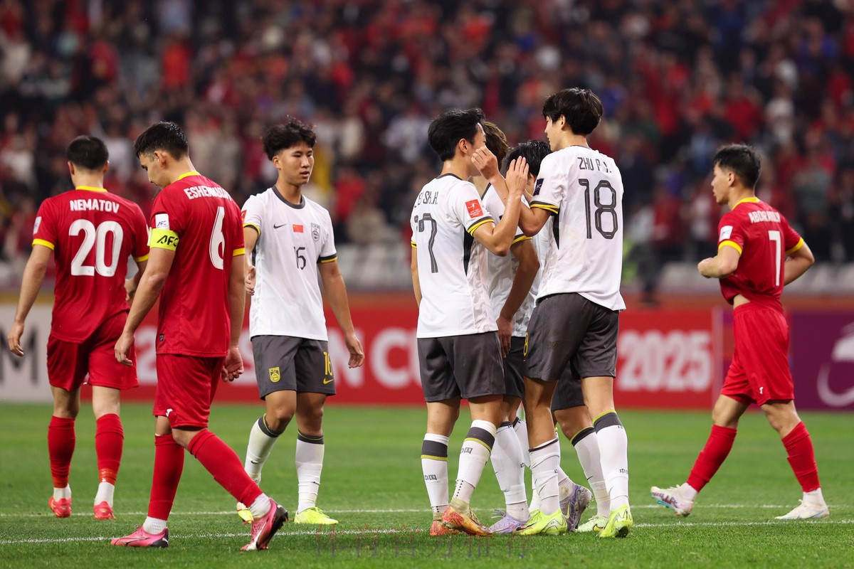 中国队战平吉尔吉斯斯坦队晋级U-20亚洲杯八强